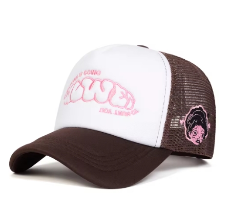 Unisex EVERYONE IS GOING Letter Embroidery Baseball Net Caps Adjustable Casual Hats Spring and Summer Outdoor Sunscreen Hat