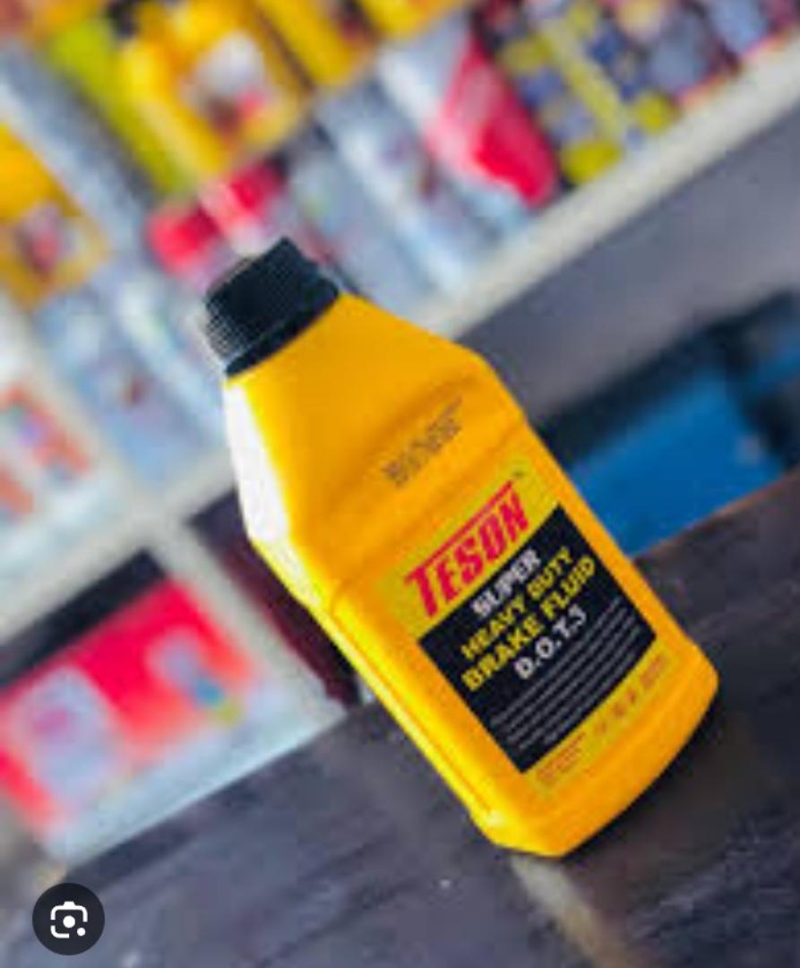 TESON Super Heavy Duty Hydraulic Brake & Clutch Fluid DOT-4. (200ML)