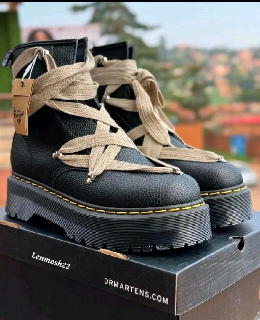 Original Dr. Martens Premium Leather Double Sole Boots, Casual High Quality High Cut Unisex Shoes