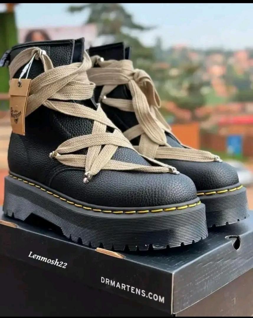 Original Dr. Martens Premium Leather Double Sole Boots, Casual High Quality High Cut Unisex Shoes