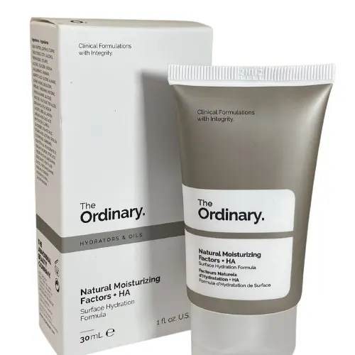 The Ordinary Natural Moisturizing Factors + HA 30ml Face Cream Provides deep hydration, strengthens the skin barrier, and absorbs quickly without a greasy residue