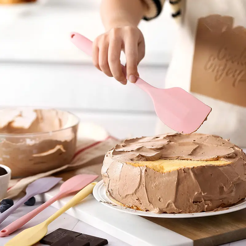 Kitchen Baking Tools - Silicone Spatula & Cream Spatula | Heat-Resistant Non-Stick Baking Accessories for Cakes, Cookies & Pastries