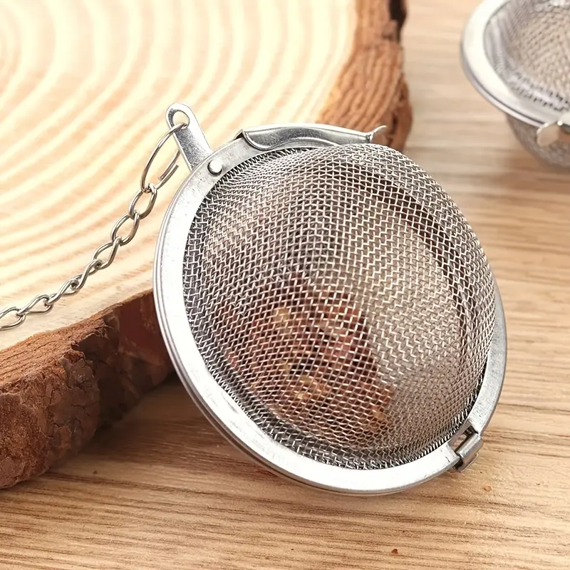 Stainless Steel Spice Ball – Your Stew & Soup Game Changer! No More Messy Bits, Easy Clean, Perfect for Tea, Broths & Marinades – Reusable, Dishwasher Safe, Ideal for Home Kitchen, BBQ & Travel