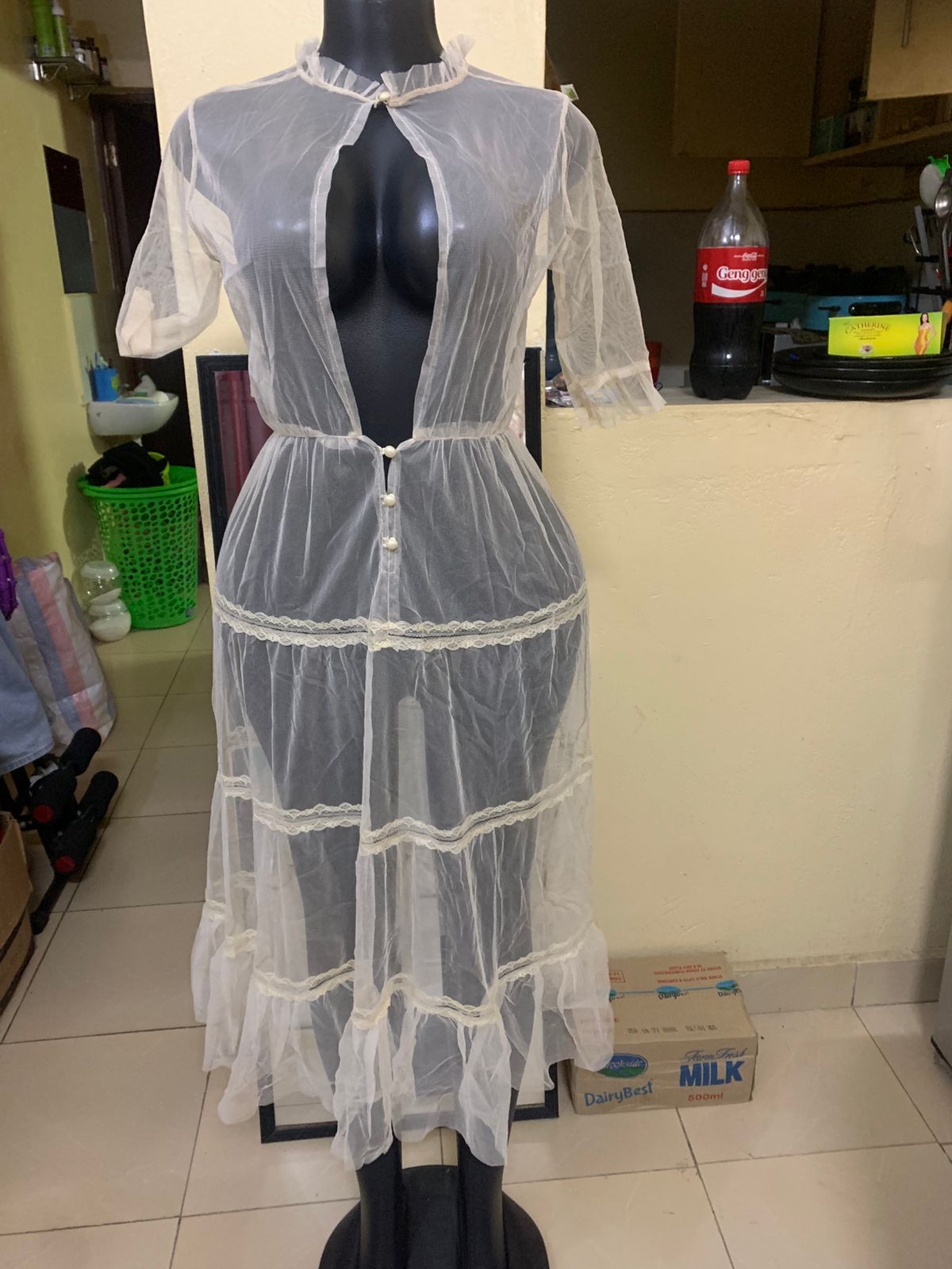 CLEARANCE SALE ON THRIFT DRESSES MULTIPLE SIZES