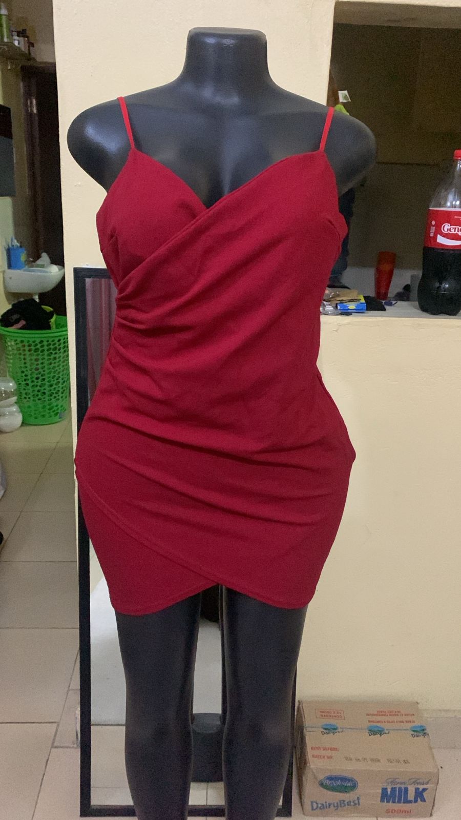 CLEARANCE SALE ON THRIFT DRESSES MULTIPLE SIZES