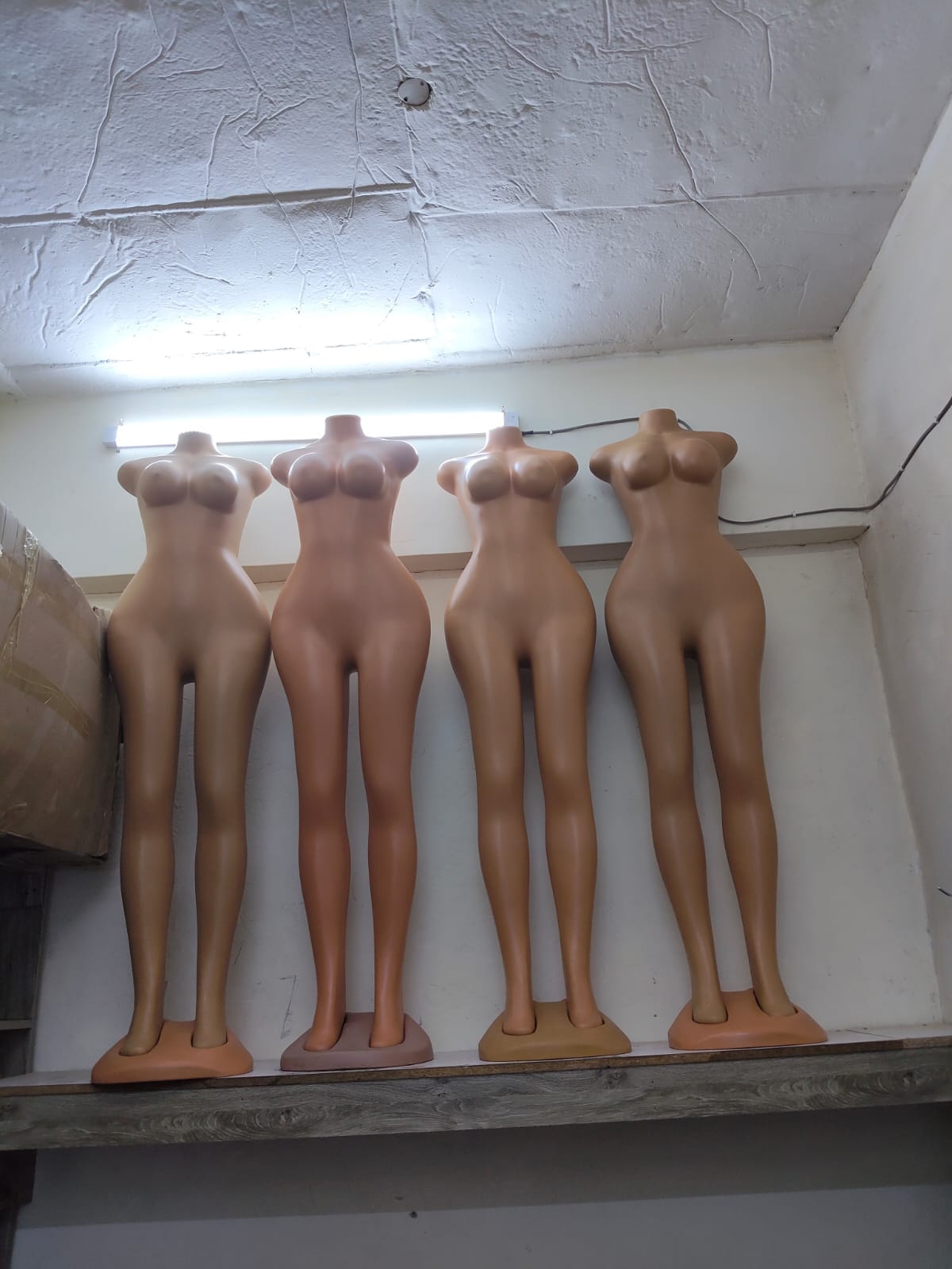 MANNEQUINS DISPLAY DOLLS AVAILABLE IN TWO SIZES