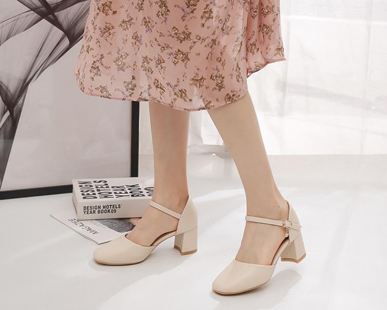 Women's high heels chunky heel square head hollow women's sandals