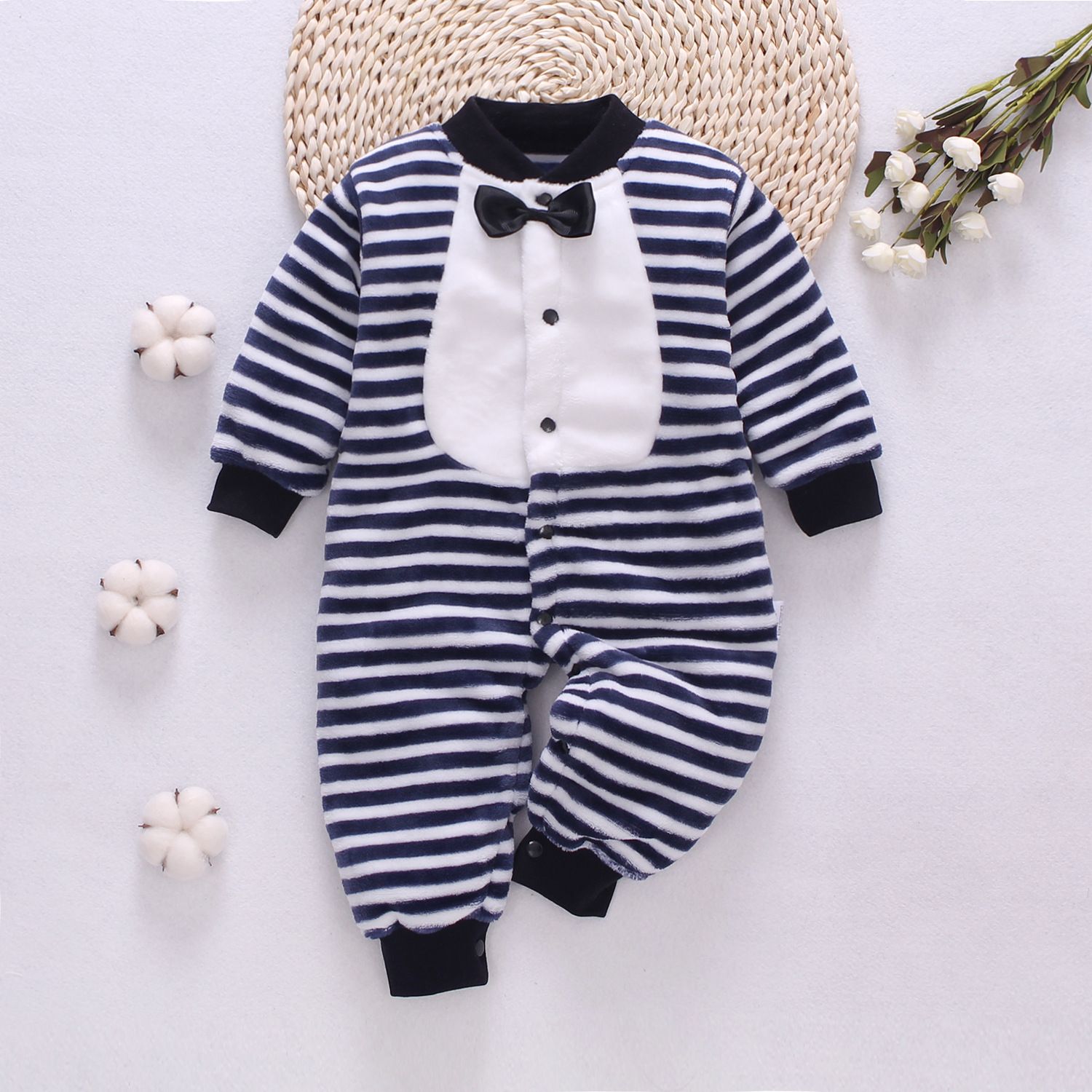 Baby clothes spring, fall and winter thickened pajamas men and women baby facecloth warm onesie