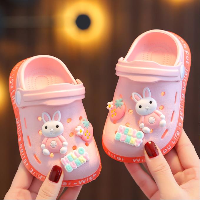 Children's sandals soft bottom non-slip sandals slippers baby baby hole shoes
