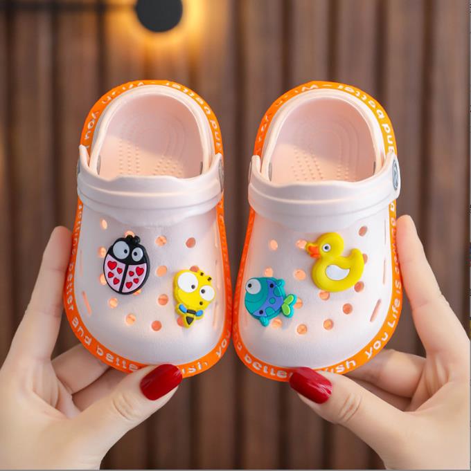 Children's sandals soft bottom non-slip sandals slippers baby baby hole shoes