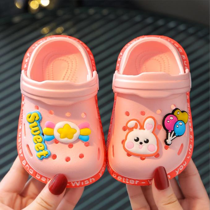 Children's sandals soft bottom non-slip sandals slippers baby baby hole shoes
