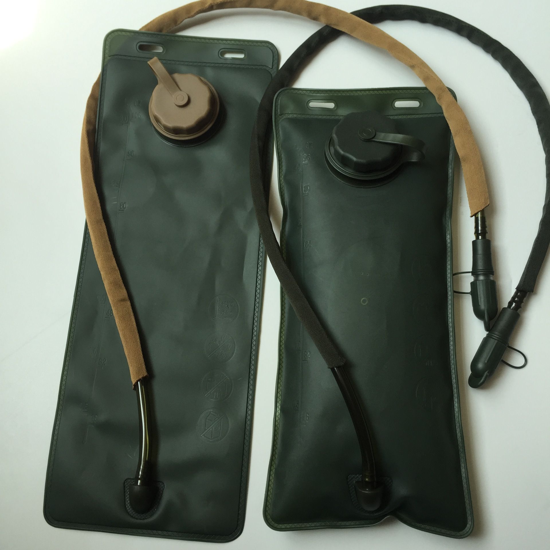 3L Food Grade TPU Water Bag Portable Outdoor Sports Cycling Folding Water Bag Camouflage Mountaineering Water Bag