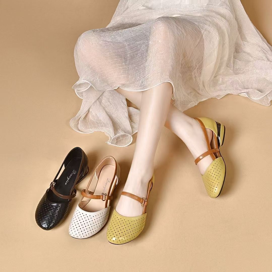 2025 Summer new Korean low-heeled hollow sandals spell color shallow mouth female round head sandals hole shoes