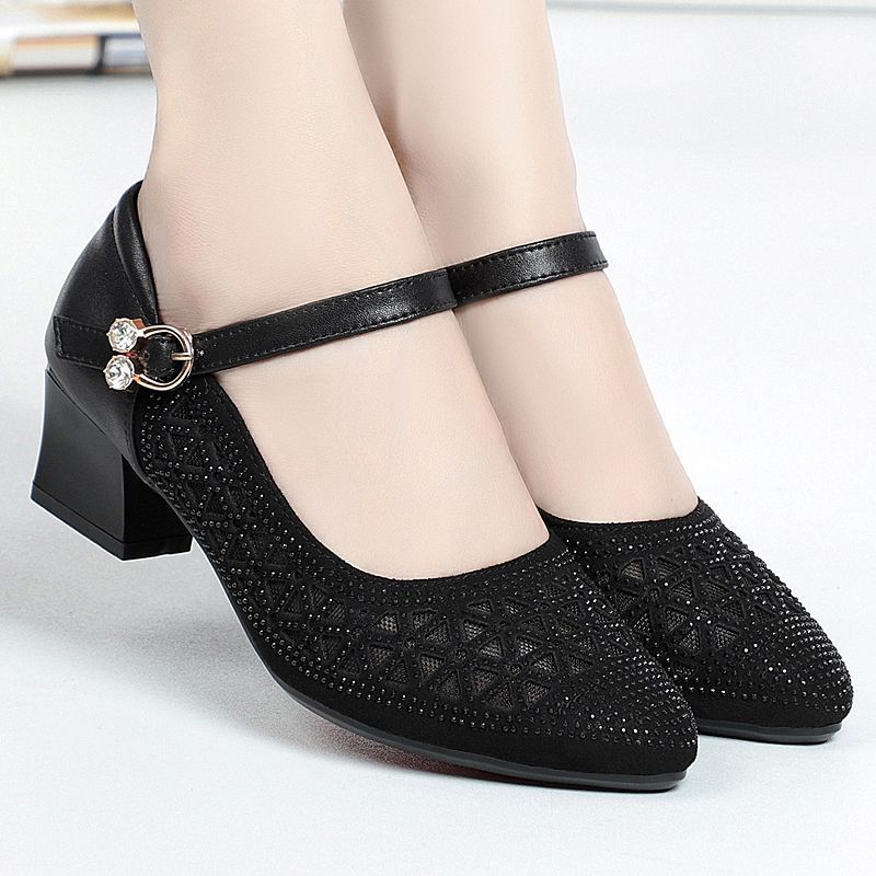 Sandals female 2025 new high-heeled sandals mesh hollow thick heeled sandals breathable soft bottom medium heeled pointed toe mother shoes