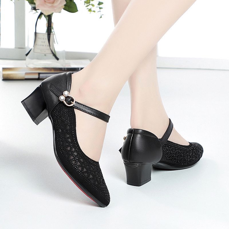 Sandals female 2025 new high-heeled sandals mesh hollow thick heeled sandals breathable soft bottom medium heeled pointed toe mother shoes