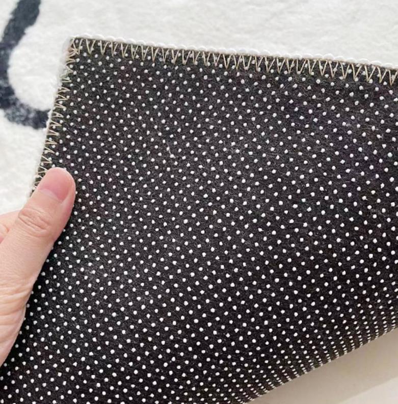 Bathroom floor mats imitation cashmere water-absorbent dirt-resistant foot mats bathroom non-slip mats shower door mats living room carpet