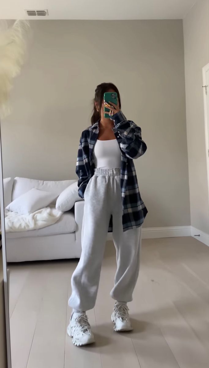 Grey Women's High-Waisted Drawstring Jogger Sweatpants