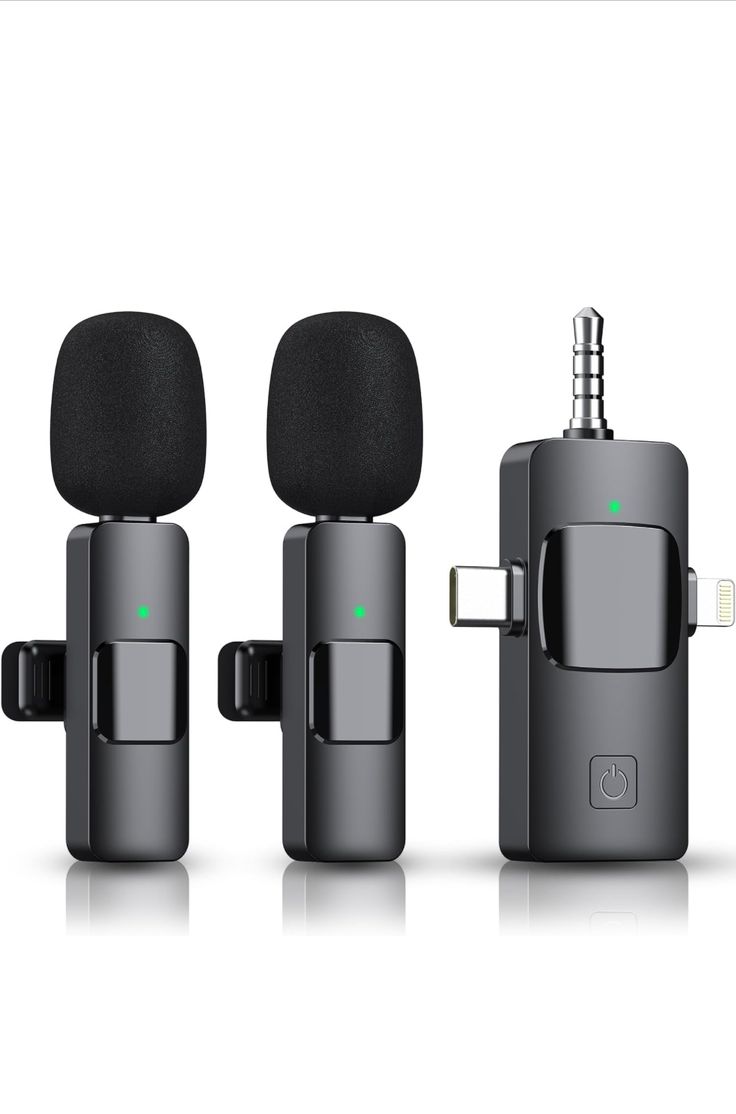 Dual Wireless Microphone Set – 20m accessible reception Plug & Play for Interviews, Vlogging & Live Shows