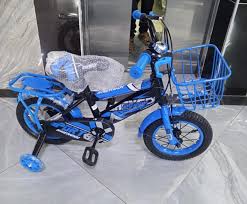 Kids' Training Bicycle – Black & Blue with Basket Size20