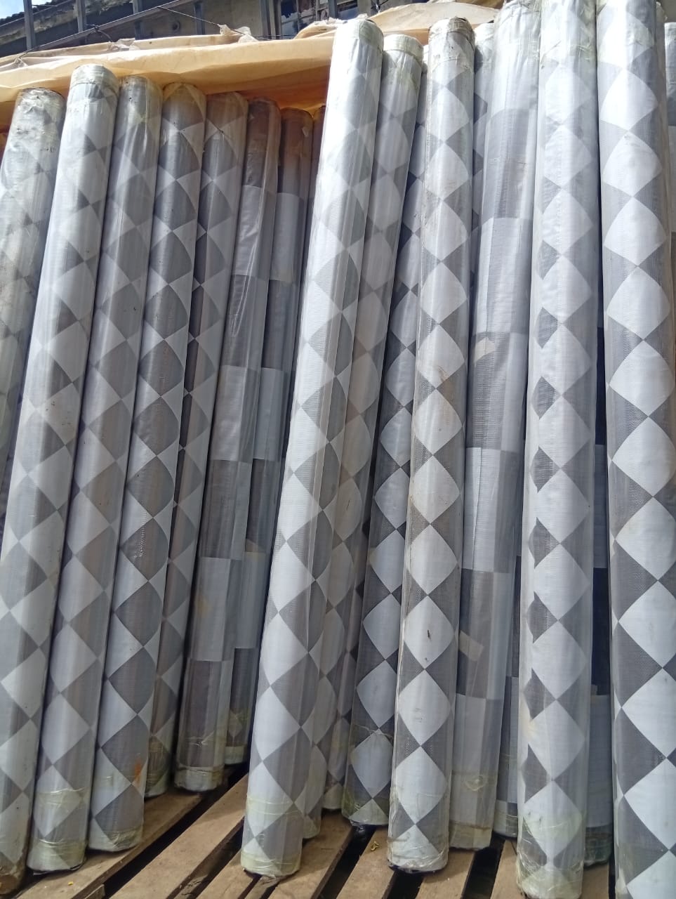30M PVC CARPET ROLL - Protects your floor from damage,enables you to smoothly roll from task to task in your house.