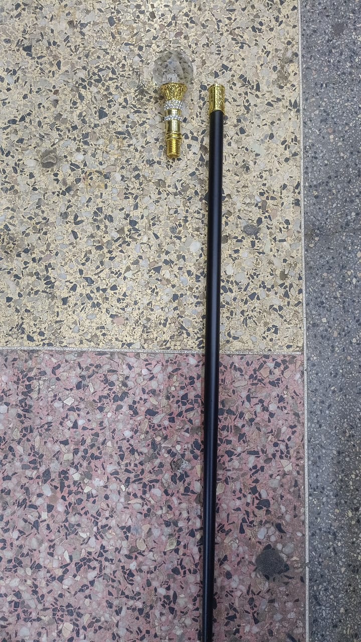 🟢 Fancy designed metalic walking sticks.

🔴 Ideal for party and special occasions.

🔵 with sword.

🔖durable 

Ideall and convenient for use