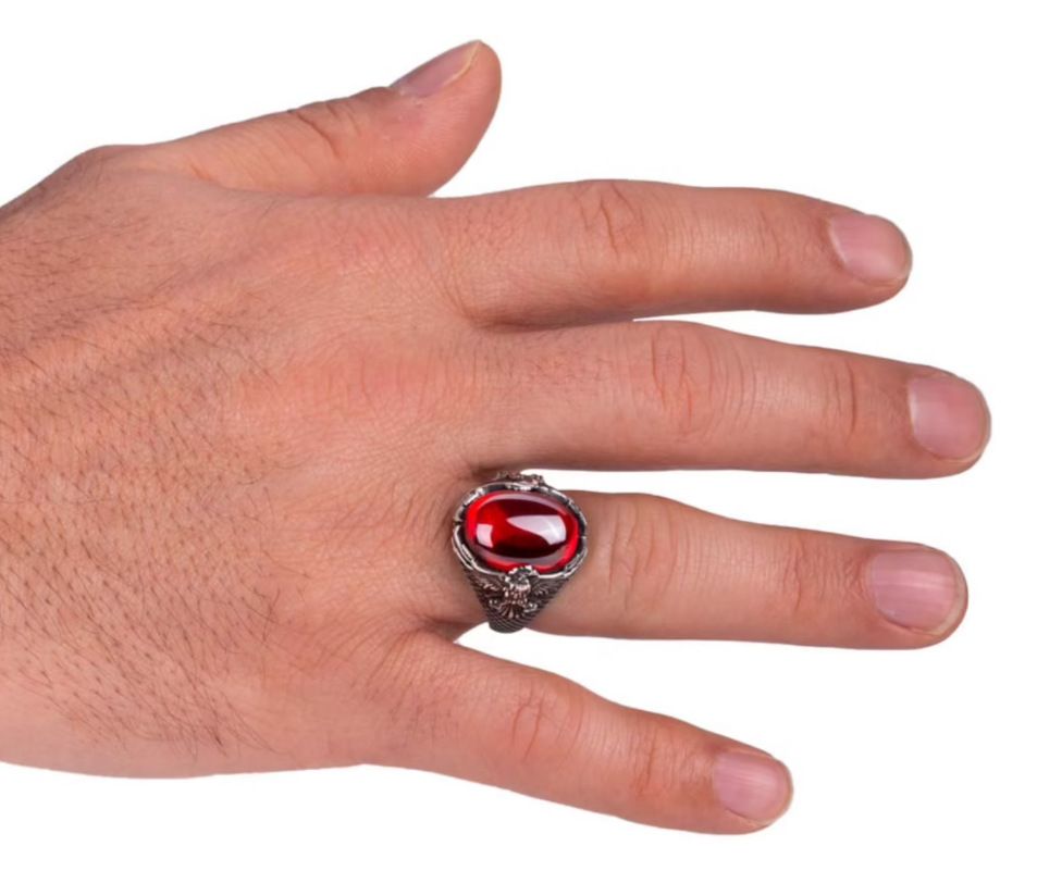 New Vintage Carve Eagle Ruby Rings for Men Silver Punk Fashion Ring Wedding Engagment Party Jewelry Accessories Wholesale