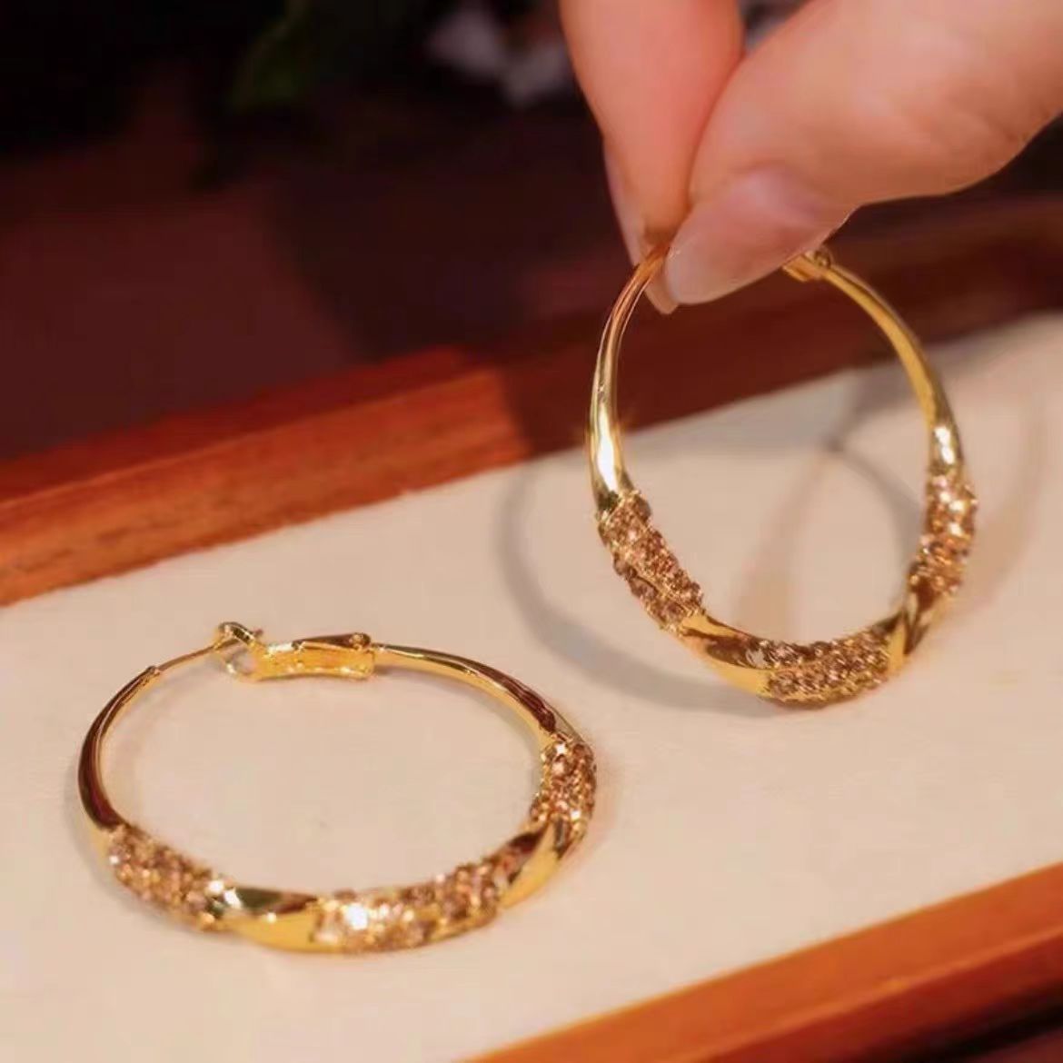 Women Gold Color Round Hoops Luxury Earring Trend Wedding Jewelry