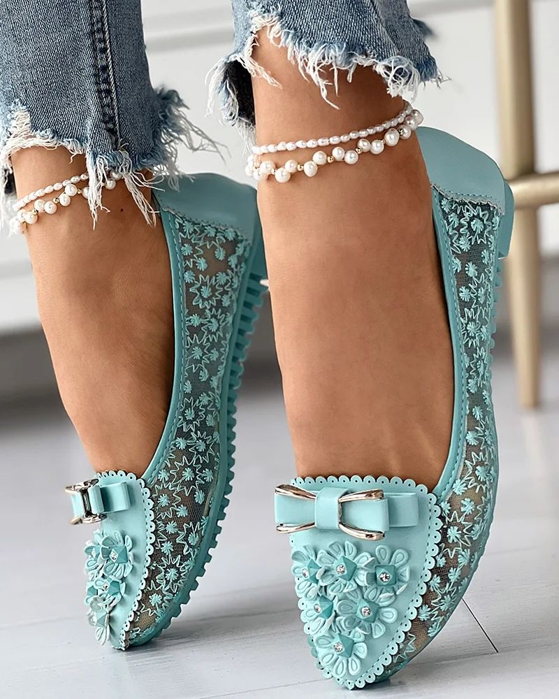 Summer Breathable Solid Color Vulcanized Shoes Floral Embroidery Bowknot Loafers Women Non-slip Flower Sneakers