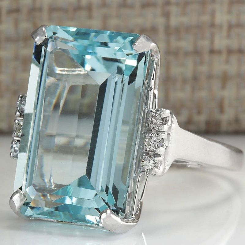 Fashionable square champagne crystal design women's engagement ring wedding ring