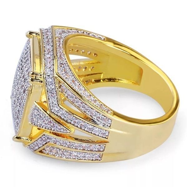 Golden all crystal geometric men's ring for business, parties, weddings, and hand jewelry accessories