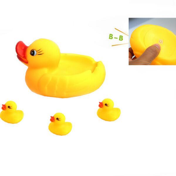 4pc/lot Bath Toys Shower Water Floating Squeaky Yellow Rubber Ducks Baby Toys Water Toys Brinquedos For Bathroom