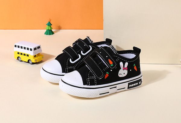New Children Canvas Board Shoes Kids Loafers for Girls Boys Sport Running Trainers Fashion Breathable Baby Canvas Sneakers Flats