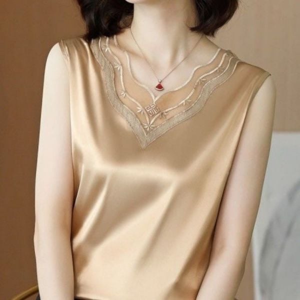 Fashion Chiffon Tops Shirt Women Summer Loose Vest Satin Sleeveless Lace V-neck Top Office Lady Blouse M-4XL Wholesale
