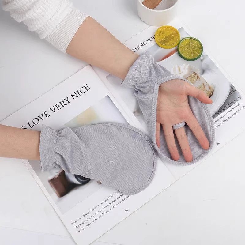 Sun Protection Gloves Women's Outdoor Cycling UV Resistant Short Gloves Breathable Fabric Anti-slip Horseshoe Sleeves