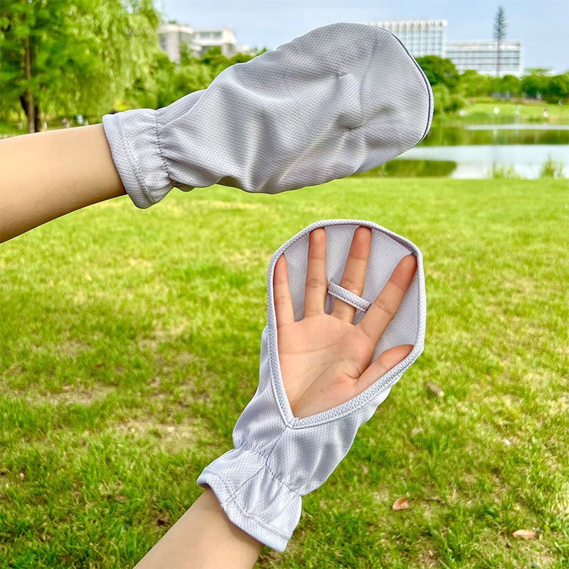 Sun Protection Gloves Women's Outdoor Cycling UV Resistant Short Gloves Breathable Fabric Anti-slip Horseshoe Sleeves