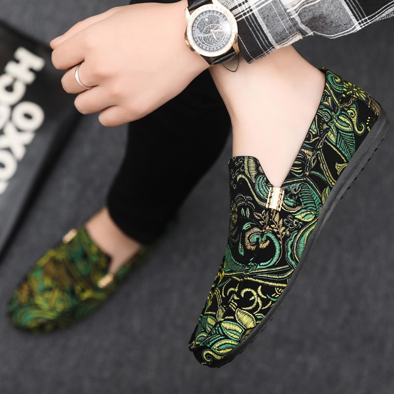 Men's Popular Bean Shoes One Foot Lazy Shoes Versatile Breathable Casual Driving Cloth Shoes