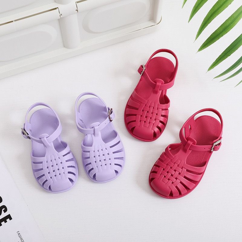 Summer Girls Boys Roman Sandals Kids Hollow Out Jellies PVC Outdoor Beach Children Baby Sandals Shoes Flat Soft Sole Antiskid