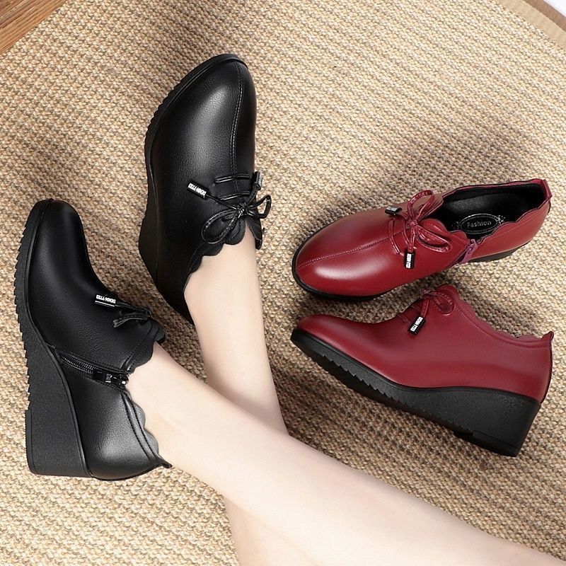 Spring Autumn New Women's Single Shoes Wedges Soft Sole Comfortable Large Size Mother's Leather High Heels Shoes Size