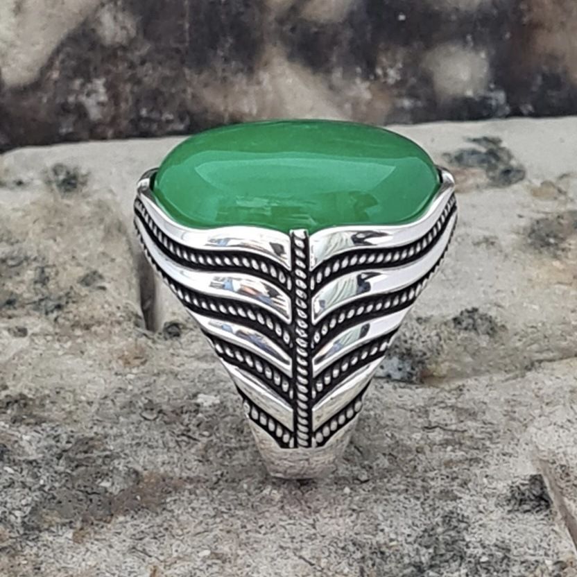 New 925 sterling silver men's ring green agate stone men's punk ring high-end retro unisex jewelry