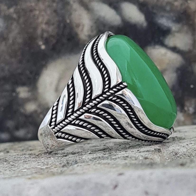 New 925 sterling silver men's ring green agate stone men's punk ring high-end retro unisex jewelry