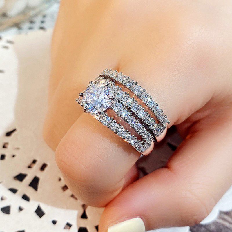 Trendy Hollow Set Rings Full Bling Iced Out CZ Stone Luxury Women Wedding Engagement Rings 2Pcs Set Jewelry