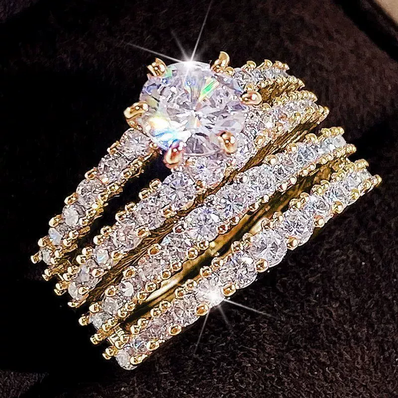 Trendy Hollow Set Rings Full Bling Iced Out CZ Stone Luxury Women Wedding Engagement Rings 2Pcs Set Jewelry