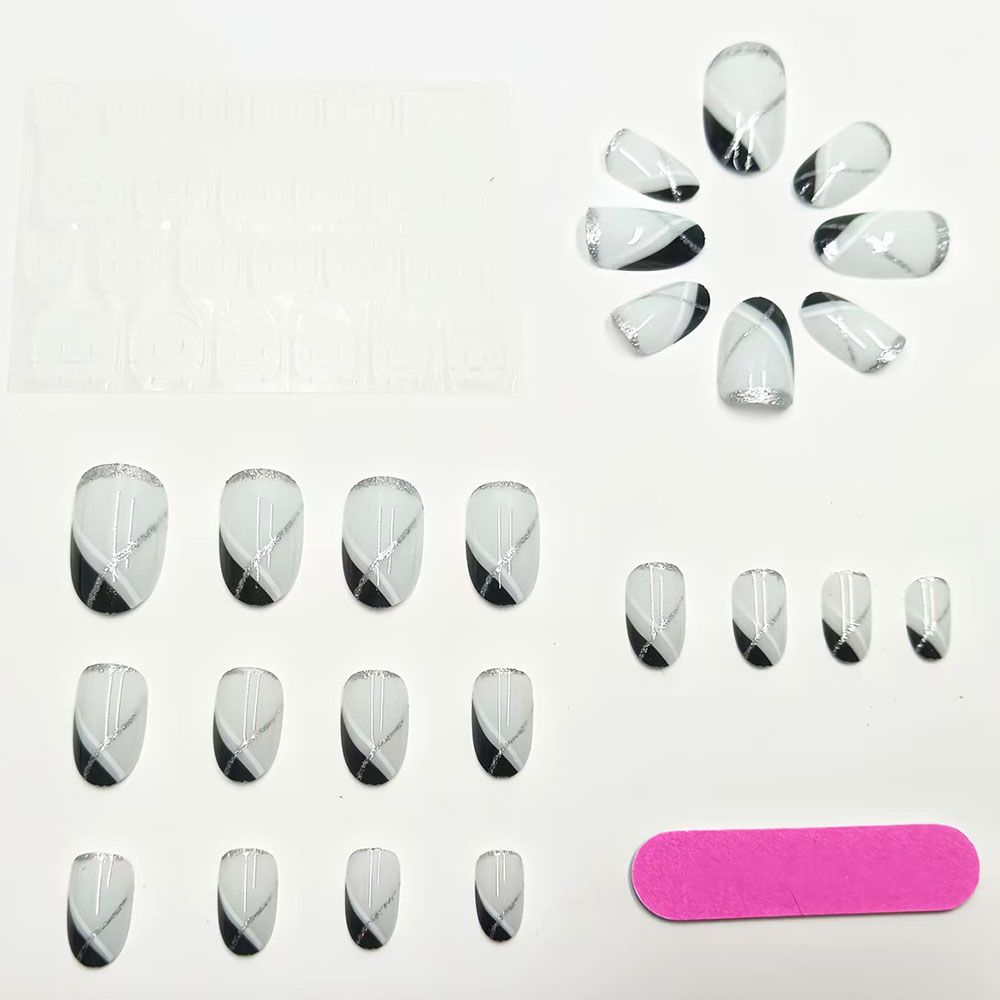 24 pieces per box Oval black and white line nail art, simple and high-end glitter, wearable nail patch, detachable spicy girl fake nail