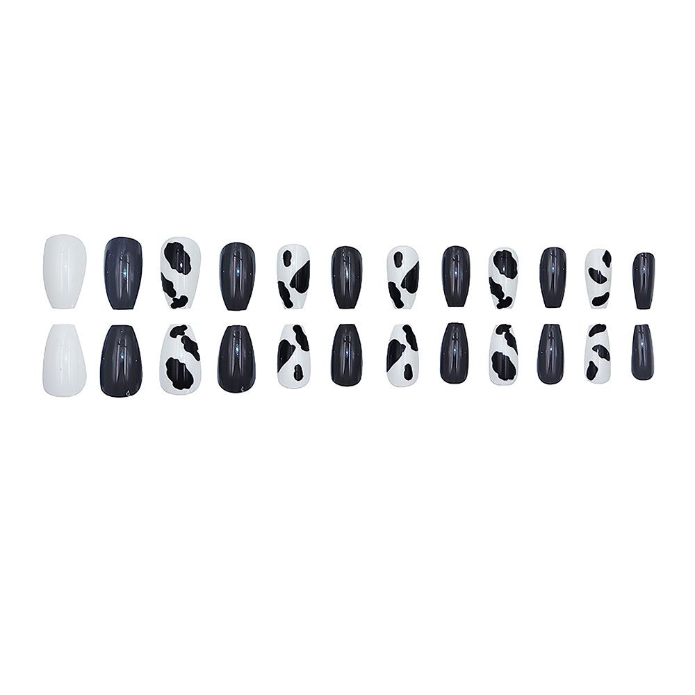 Wear nail black and white cow block cartoon children's fun fake nail nail sticker Nail nail sticker Wear nail removable nail sticker product can be reused