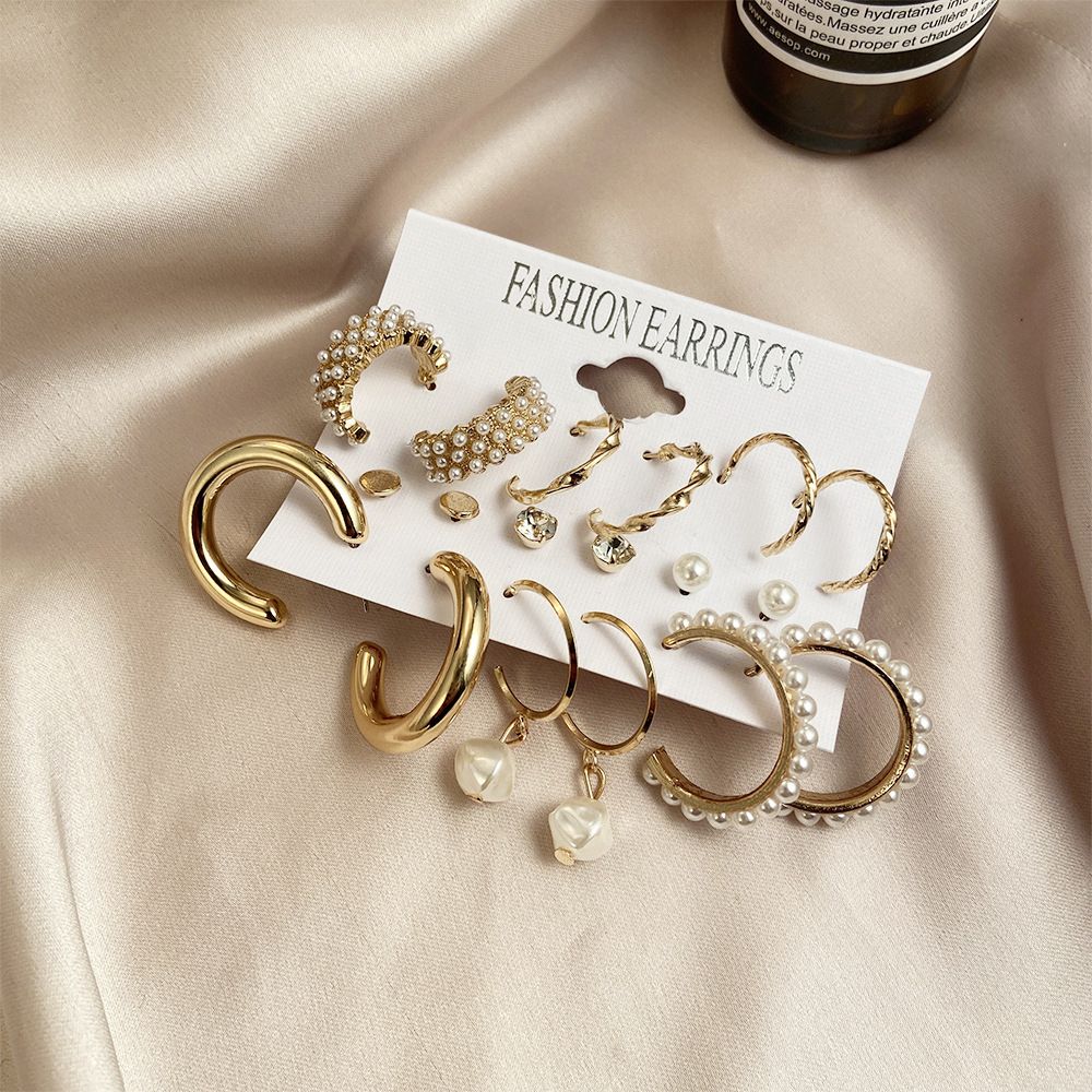 9 pairs of earring set New inlaid imitation pearl earrings exaggerated personality creative French retro gold earrings set 9-piece women's fashion accessories jewelry