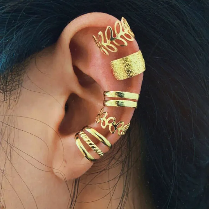 Creative simple no piercing ear bone clip 5-piece personalized gold leaf hollow-out multi-layer earrings C-shaped ear clip has layers
