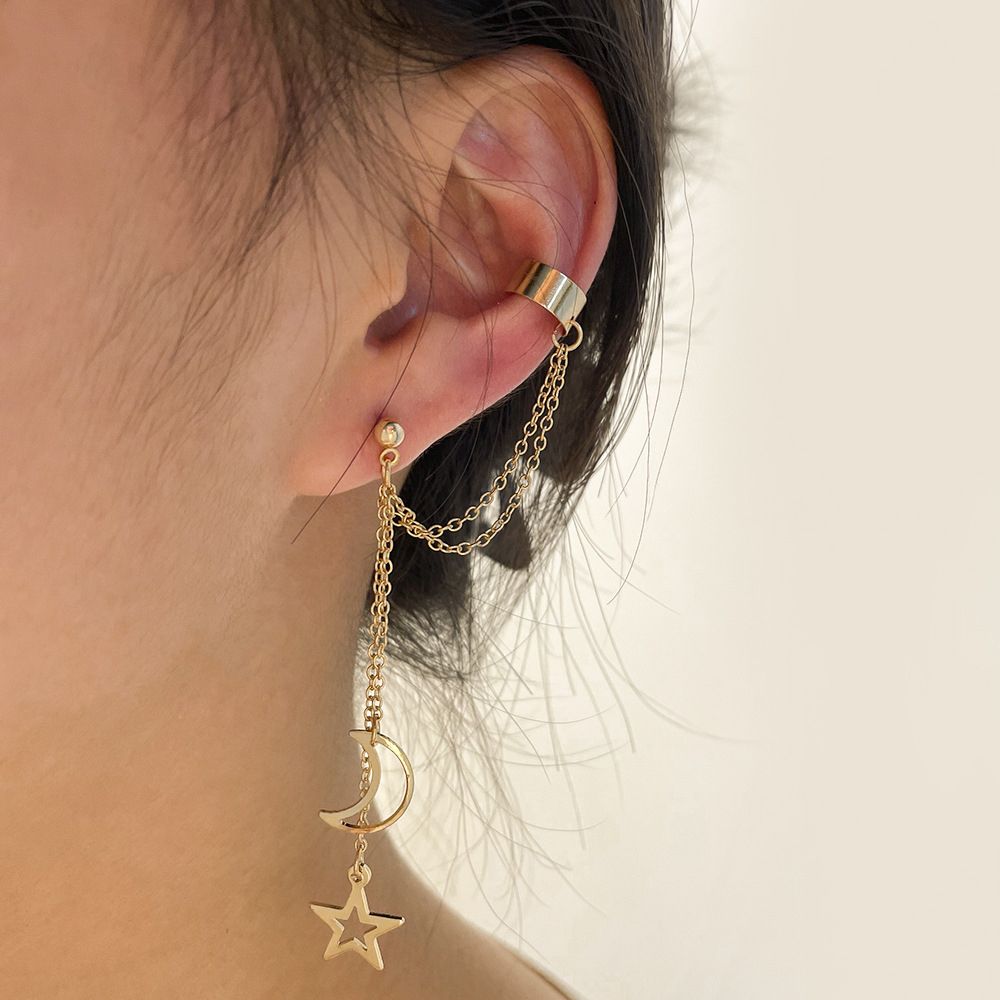 （Clearance Sale）Europe and the United States new creative personality trend metallic earrings long five-pointed star earrings bone clip has layers of fashion women