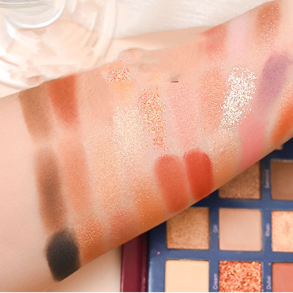 Clearance Sale 68 color eye shadow disc cos stage makeup pearlescent color makeup disc high gloss powder blusher eye shadow integrated disc