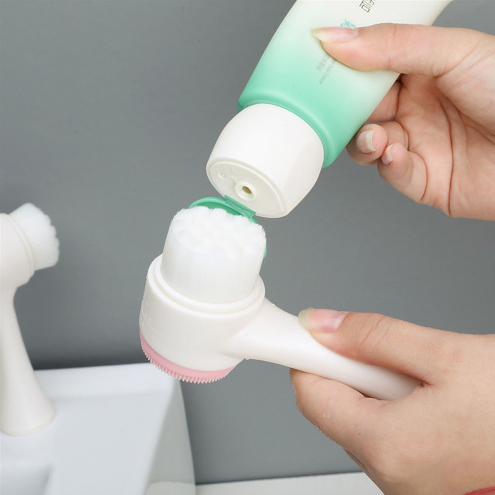 Double sided facial brush with soft bristles and silicone facial cleanser, manual cleansing brush, facial cleansing tool, deep pore cleaning device