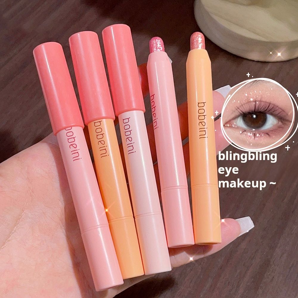 A touch of molded Lazy highlighter eyeshadow Brightening Pen Pearl Fine Flash brightening Sleeper Silkworm 3-in-1 Diamond Eye